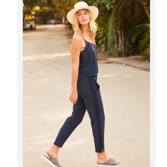 NWT Athleta Brooklyn Ankle Pant/‎ Cheville Brooklyn Navy size  14 mid rise - Picture 1 of 13